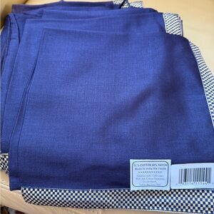 A set of eight napkins